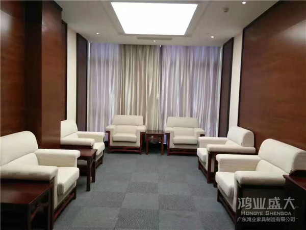 南京中建大厦第二期办公家具配套项目接待室沙发款式